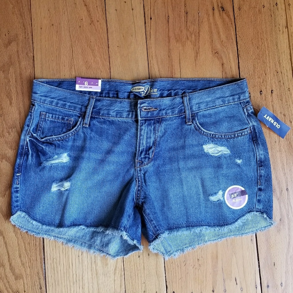 NWT Old Navy Distressed Denim Shorts